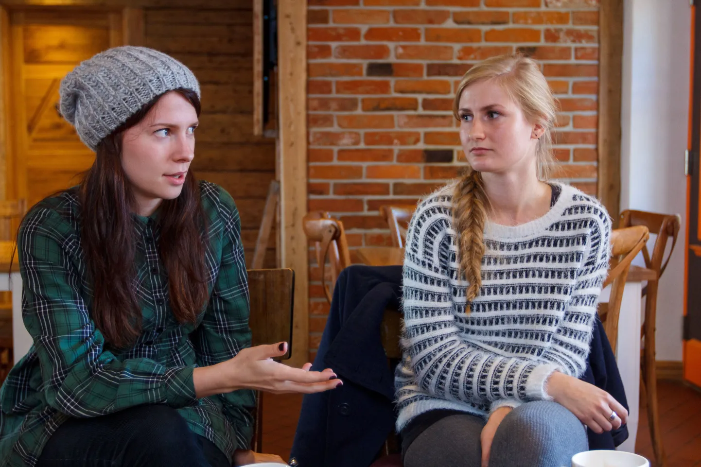 Kuigi tänavusel Tõrva dokfestil väljakuulutatud teema puudub, siis Mai Kroonmäe (paremal) kinnitusel on filmidel rõhk tugevatel isiksustel.