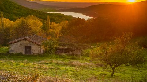 Imearmas Hispaania linn maksab sulle sinna kolimise eest 15 000 eurot ja saad veel 80 protsenti rohkem päikest pealekauba!
