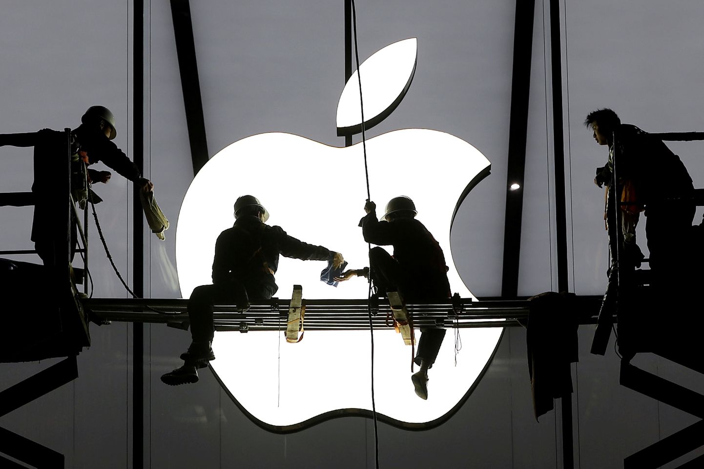 Iirimaa sai Apple'ilt kätte 14 miljardi jagu tasumata makse