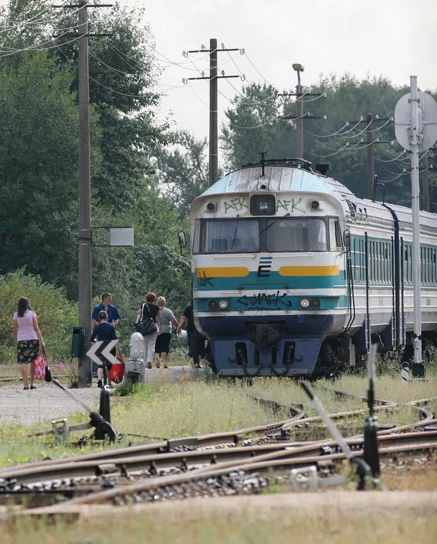Viljandist Türile sõitev rong saab alates Võhmast sõita 120 kilomeetrit tunnis.