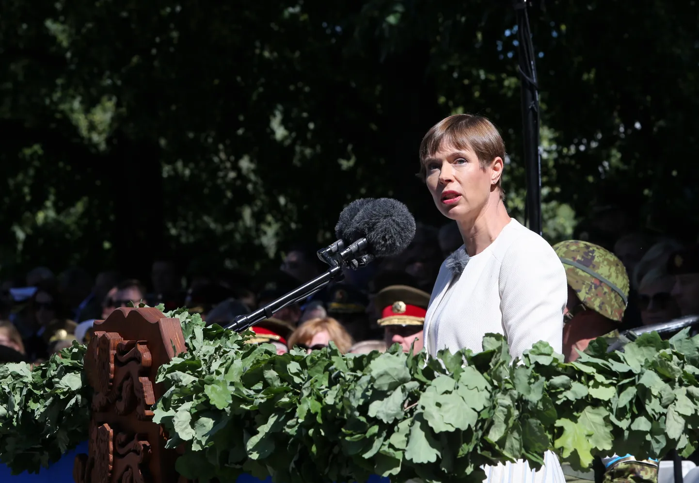 Võidupüha paraad Tartus Vabaduse puiesteel. Pildil president Kersti Kaljulaid.