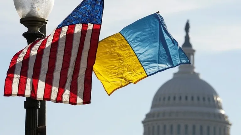 Флаги США и Украины