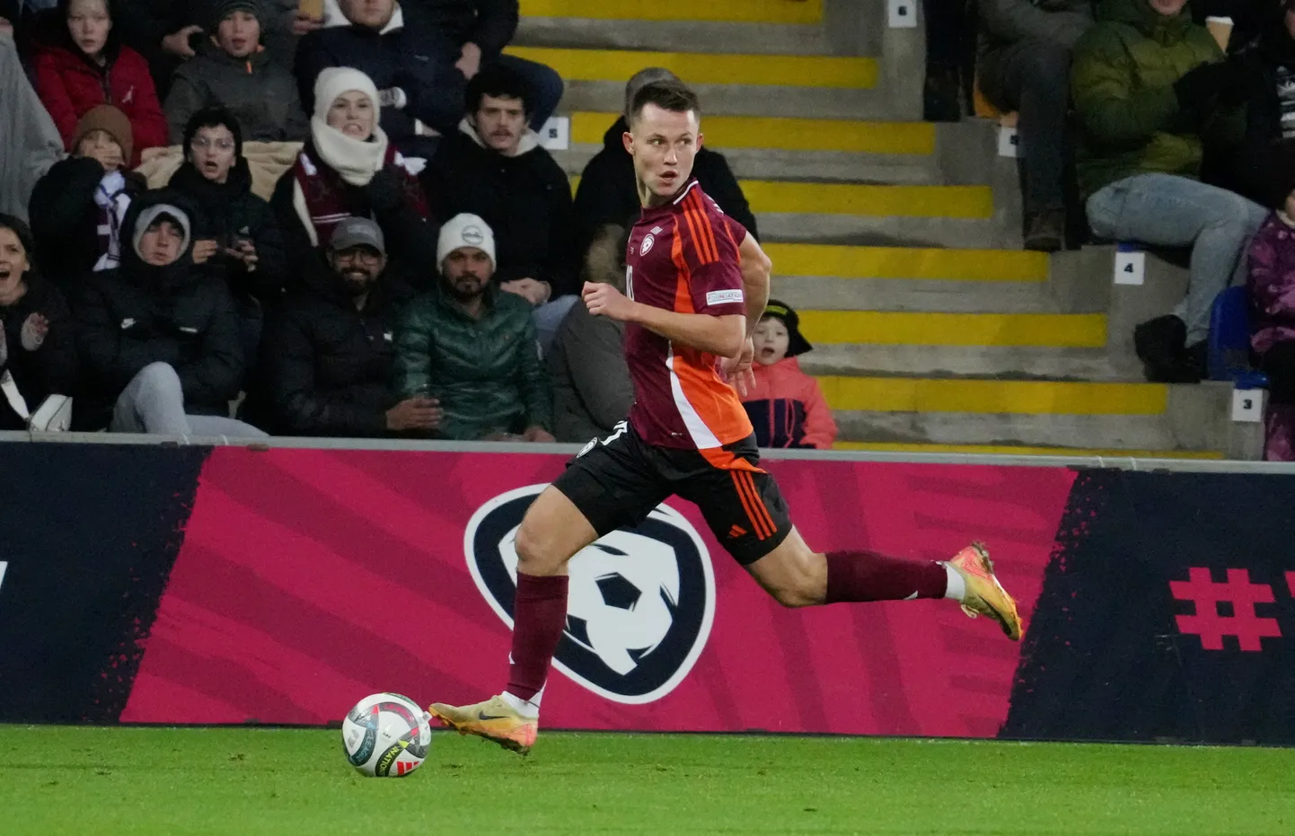 UEFA Nāciju līgas spēle futbolā starp Latviju un Armēniju "Skonto" stadionā.