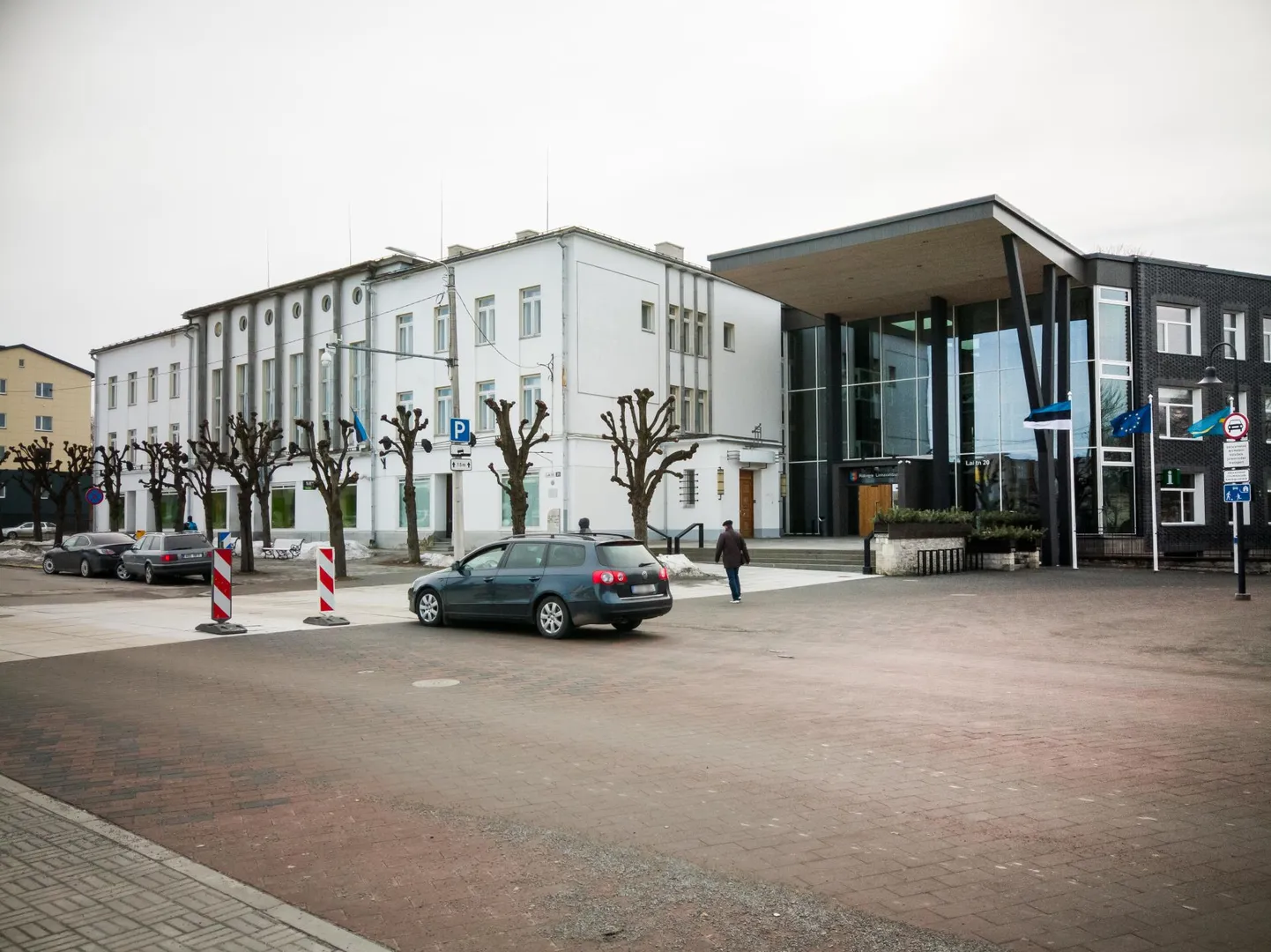 Rakvere linnavalitsuse kutsel viibib esmaspäeval Lääne-Viru maakonnakeskuses Rumeenia suursaadik.