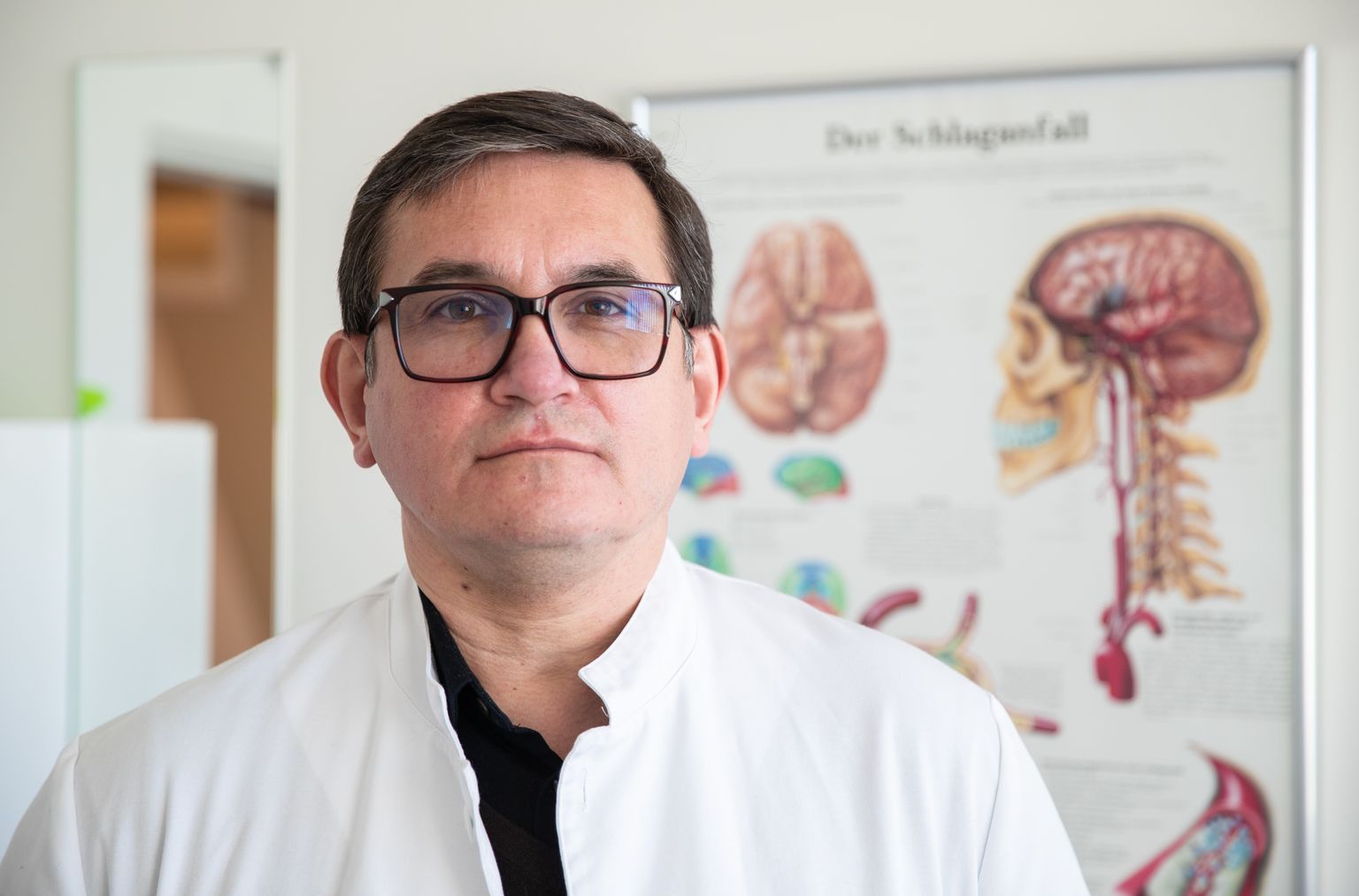 Ida-Tallinna keskhaigla neuroloogiakeskuse juhataja ja Tallinna Ülikooli külalisprofessor dr Toomas Toomsoo.