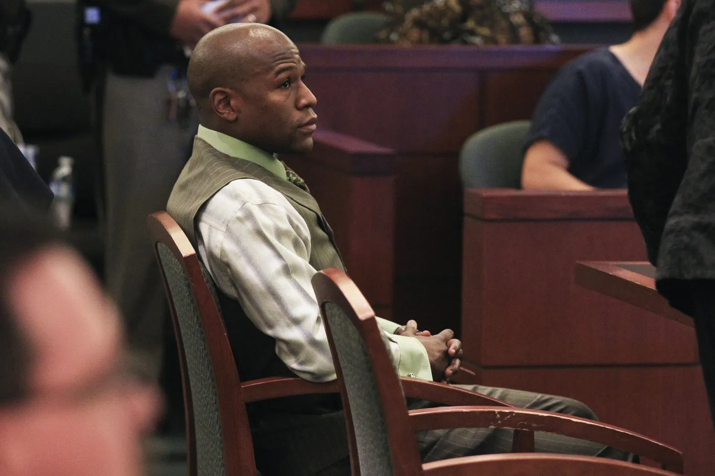 Floyd Mayweather kohtusaalis.