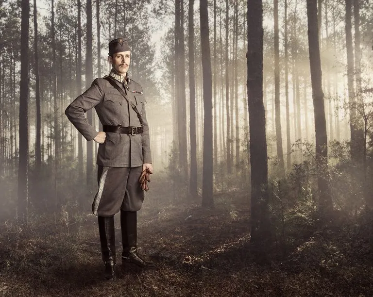 Mannerheim ooper promofoto / Suomi 100 – Saara Salmi