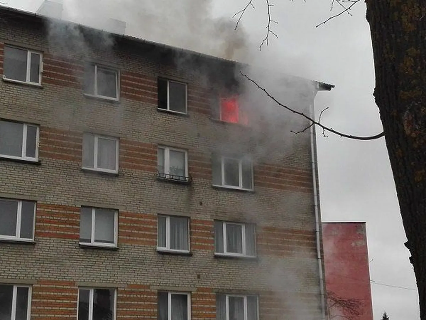 Пожар в жилом доме. Иллюстративное фото.