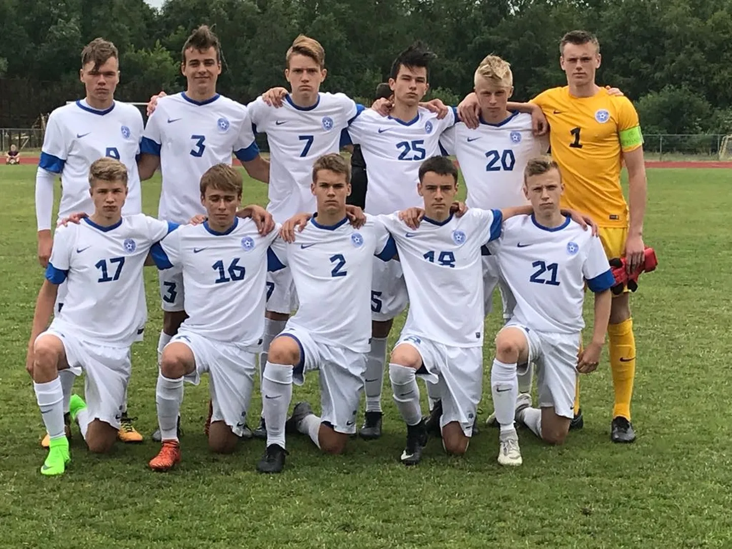 Eesti U17 noortekoondis.