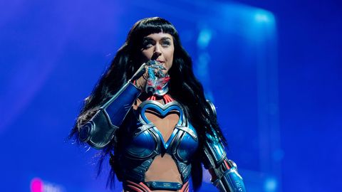 Politsei algatas popstaar Katy Perry suhtes uurimise