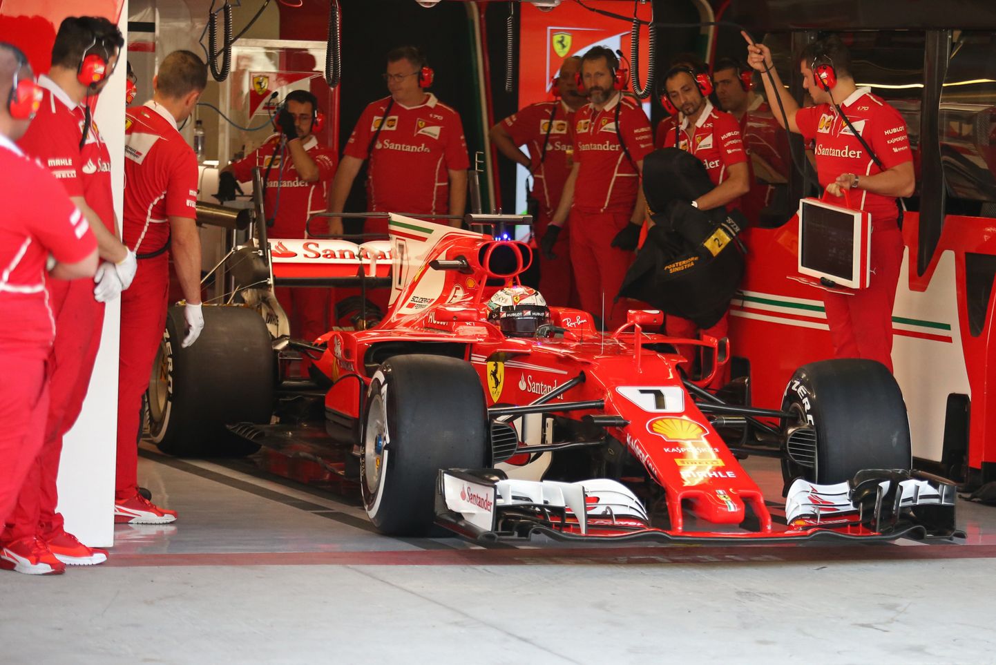 Kimi Räikköneni võib ees oodata elu viimane hooaeg vormel 1 sarjas.