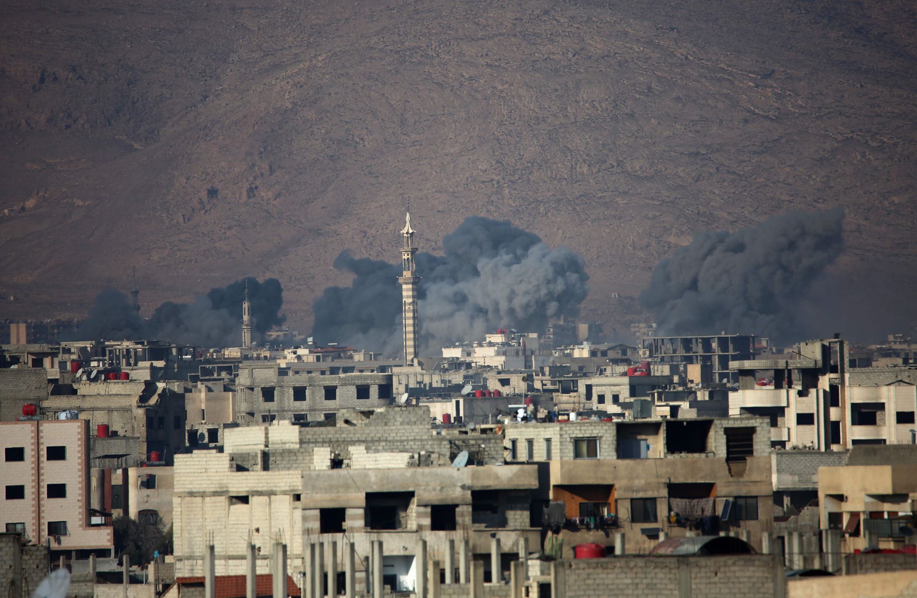 Harasta linna laupäeval tabanud õhurünnak.