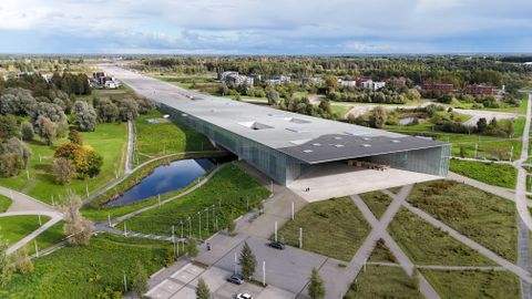 ERM-I MAJA 10 ⟩ Lennurajale maandunud hiiglane muutis rohkem, kui keegi oskas arvata