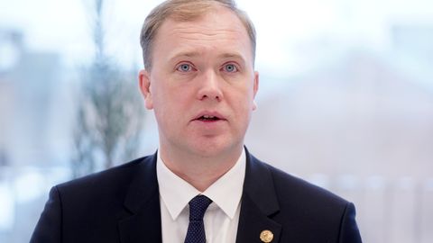 Uzņēmumu saraksts, kuri turpina tirgoties ar Krieviju un Baltkrieviju, nav būtiski mainījies, norāda ministrs