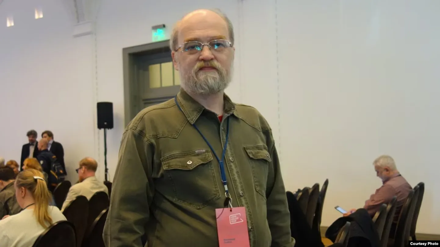 Александр Скобов