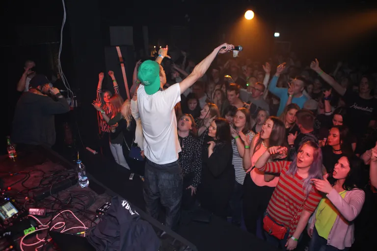 PFMV Afterparty / Azma LIVE!