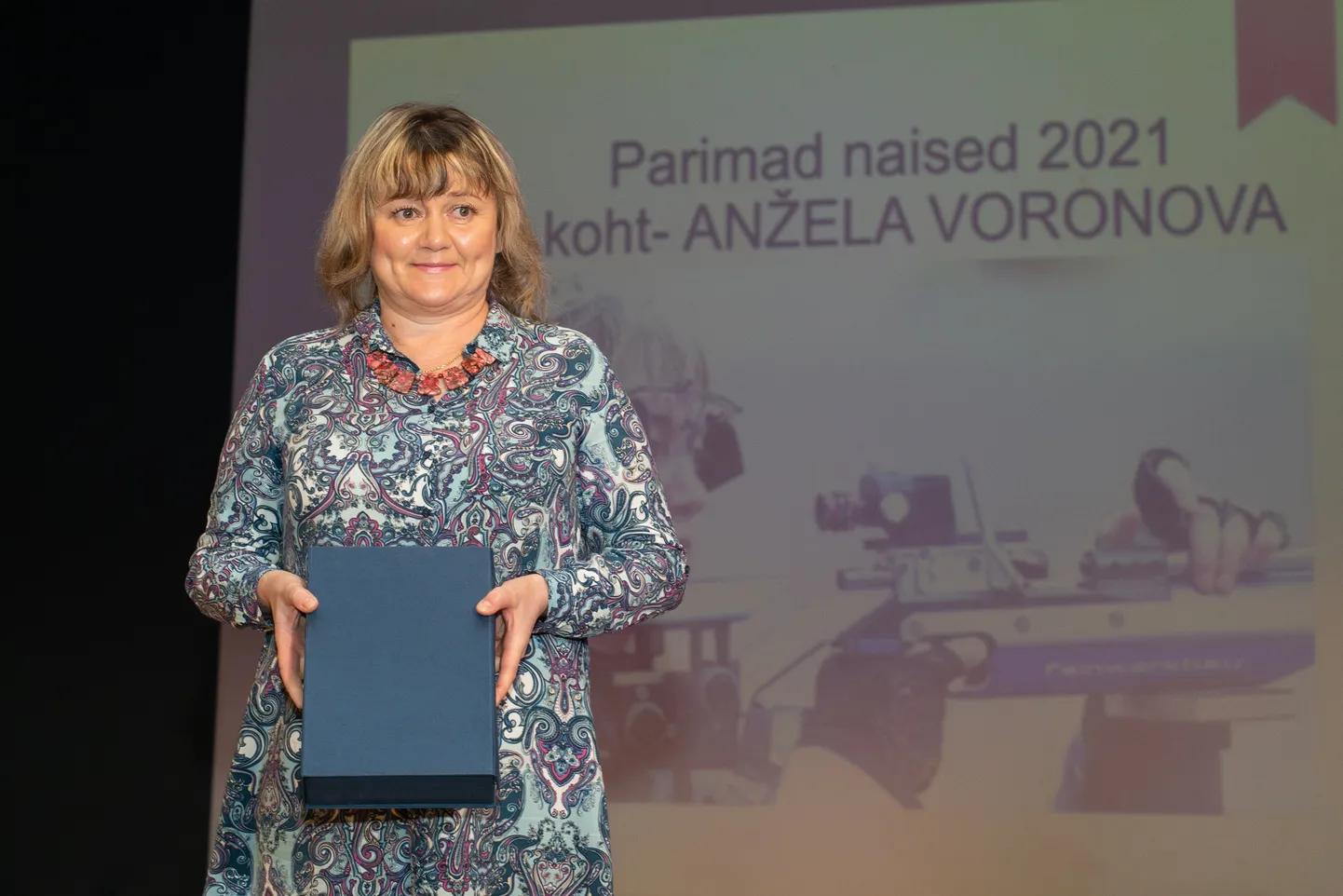 Laskur Anžela Voronova võttis maakonna parima naissportlase auhinna vastu juba kümnendat korda.