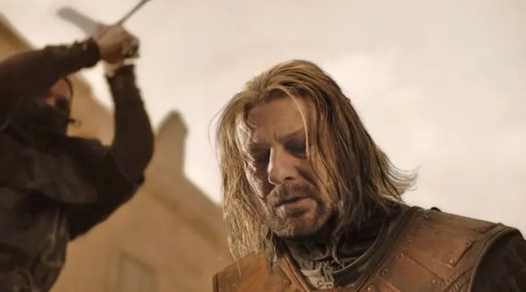 Kaader «Troonide mängust». Eddard Ned Starki (Sean Bean) hukkamine