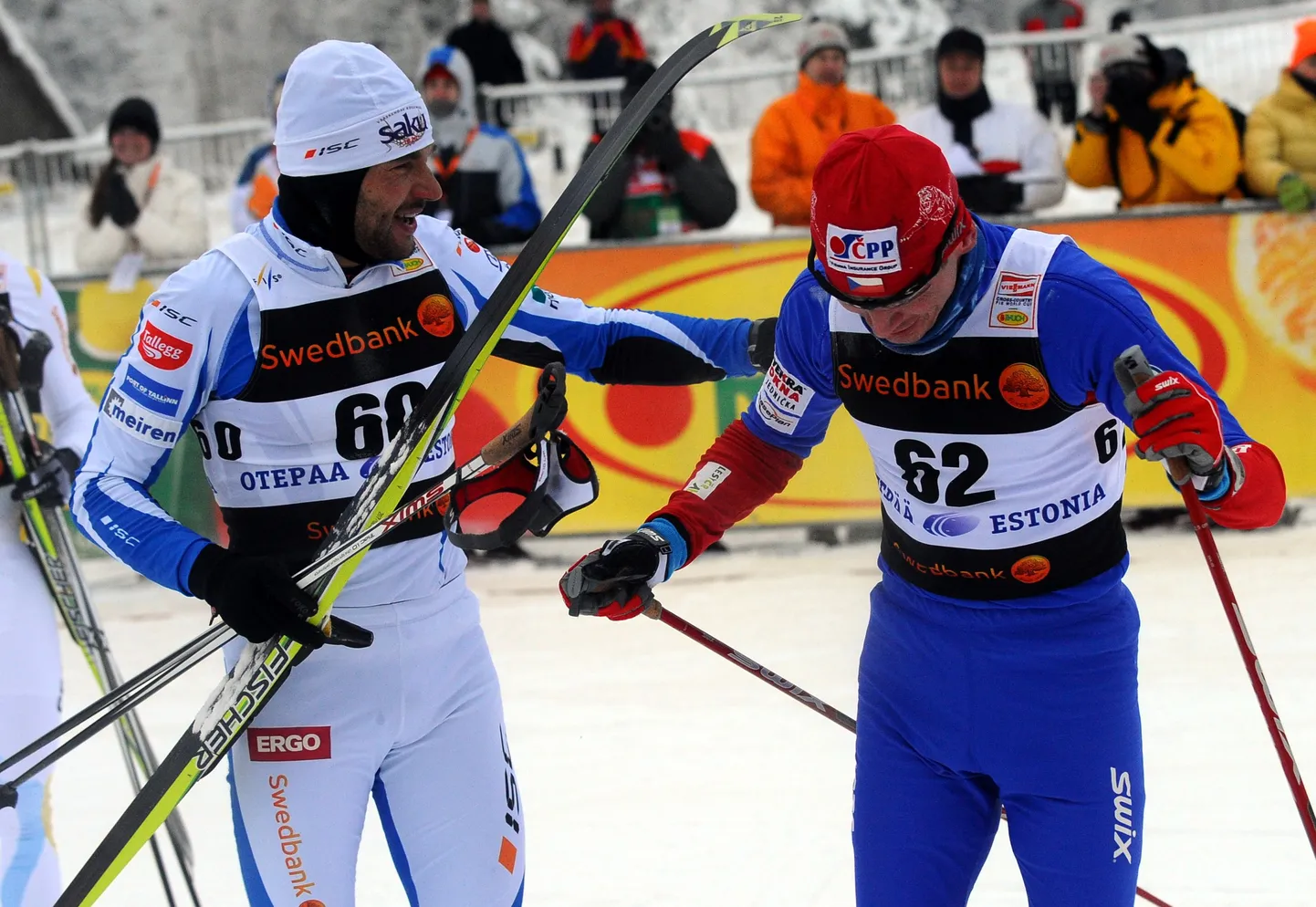 Poodiumi teisele astmele tõusnud Andrus Veerpalul (vasakul) ei jäänud muud üle, kui võidumeest Lukáš Bauerit õnnileda. Tšehhi ees oli eestlane seekord võimetu.