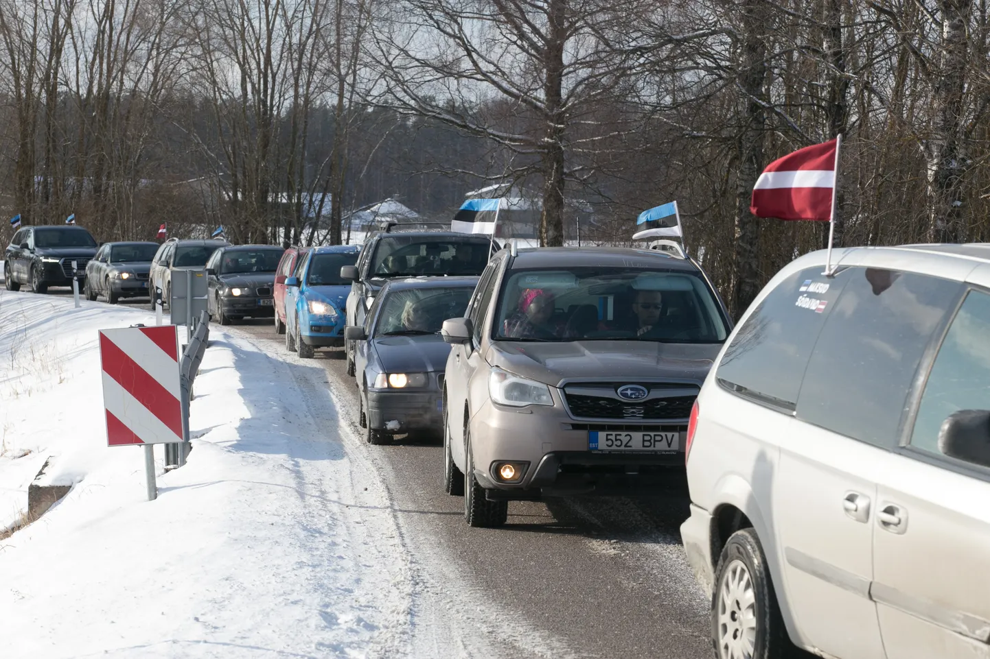 Aktsioon "Maksud sõidavad Lätti" Mazsalacas.