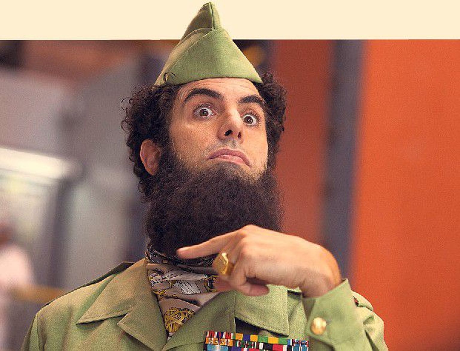Coheni uus tegelaskuju: inspireerituna Liibüa eksliidrist Muammar Gaddafist.