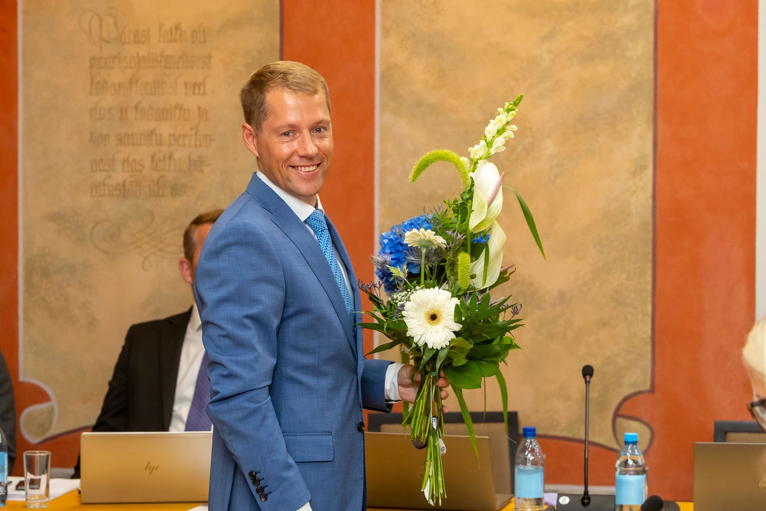 Saaremaa vallavanemaks sai taas Mikk Tuisk