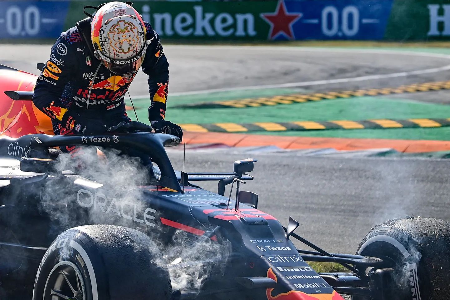 Kohtunikud määrasid Max Verstappenile karistuse.