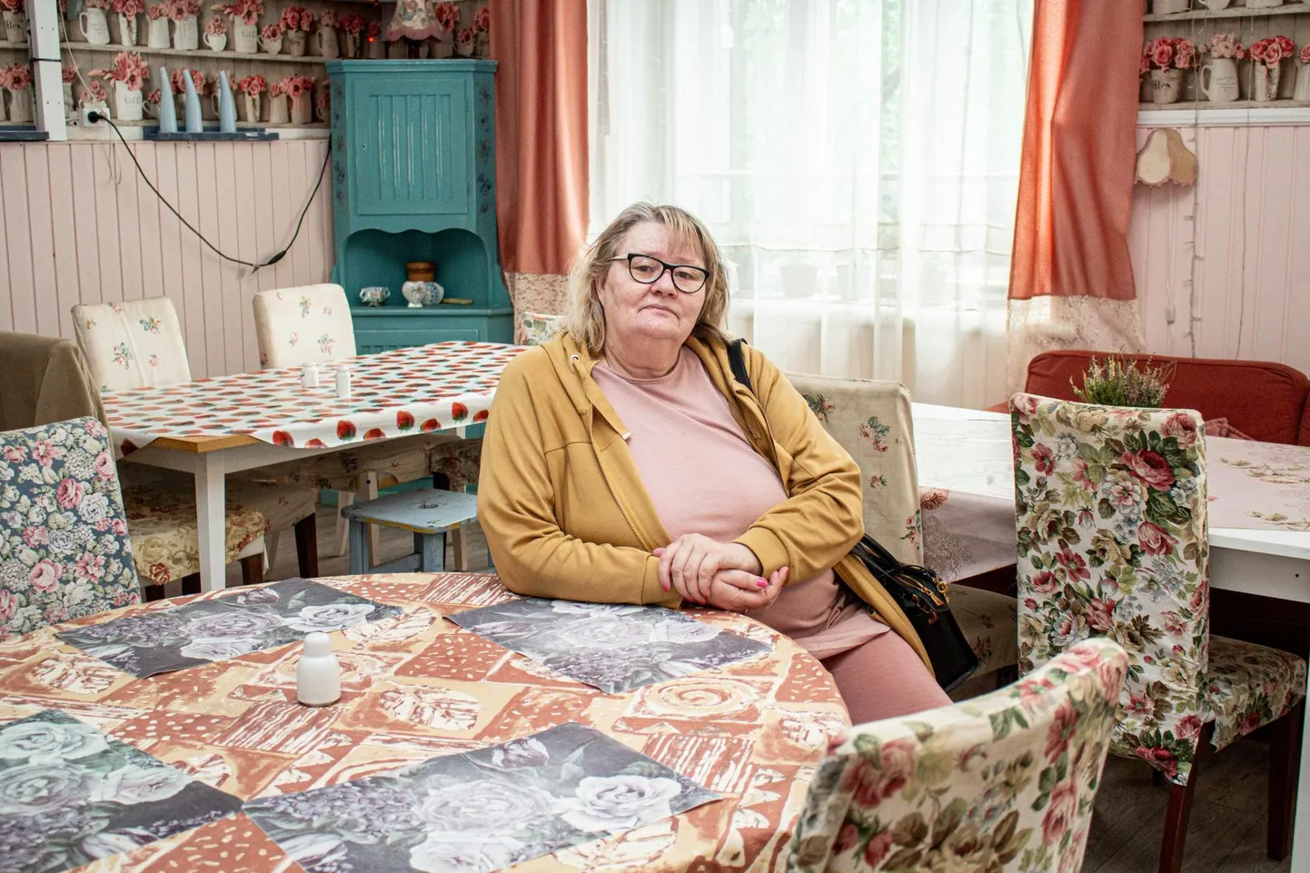 Valga toidupanka vedanud MTÜ Valga Abikeskus jätkab eestvedaja Teresa Sale sõnul toiduabi jagamist ka edaspidi, aga Valgamaa Toiduabi nime all.