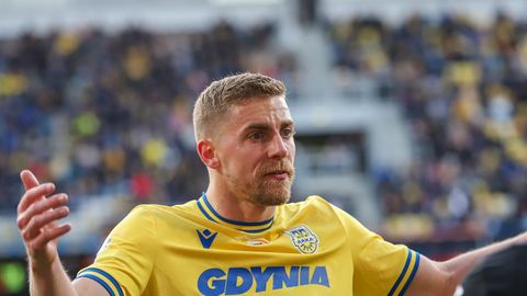 Gutkovskis pagarina vienošanos ar Gdiņas "Arka"