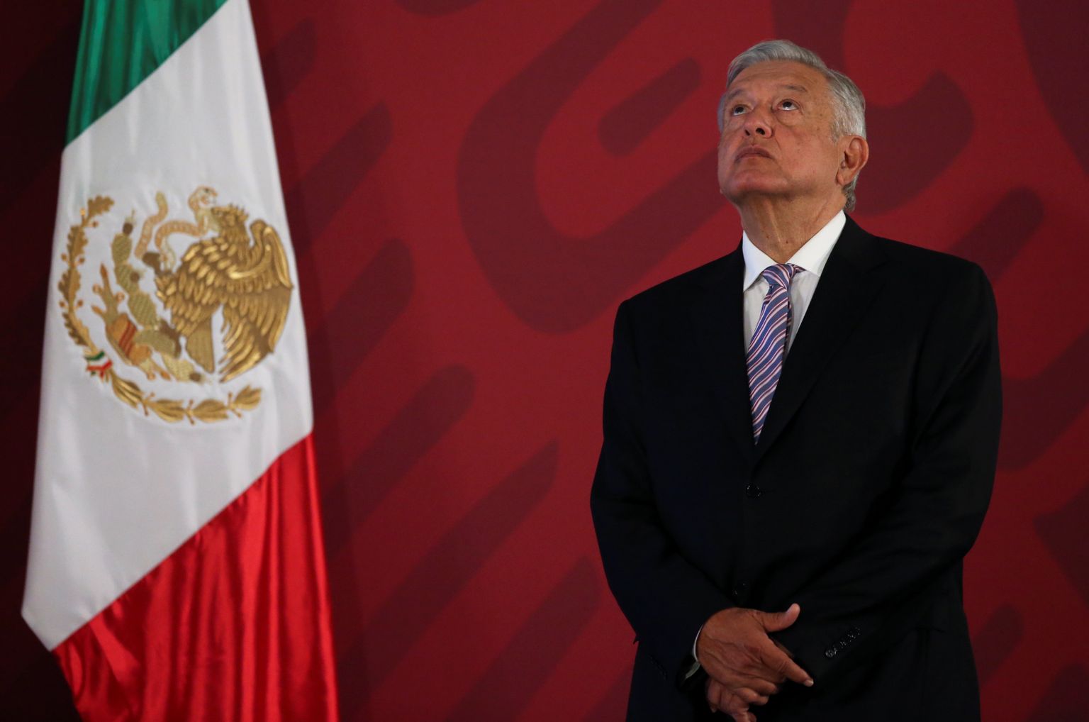 Mehhiko president President Andrés Manuel López Obradorile valmistab diplomaadi raamatuvargus piinlikkust.