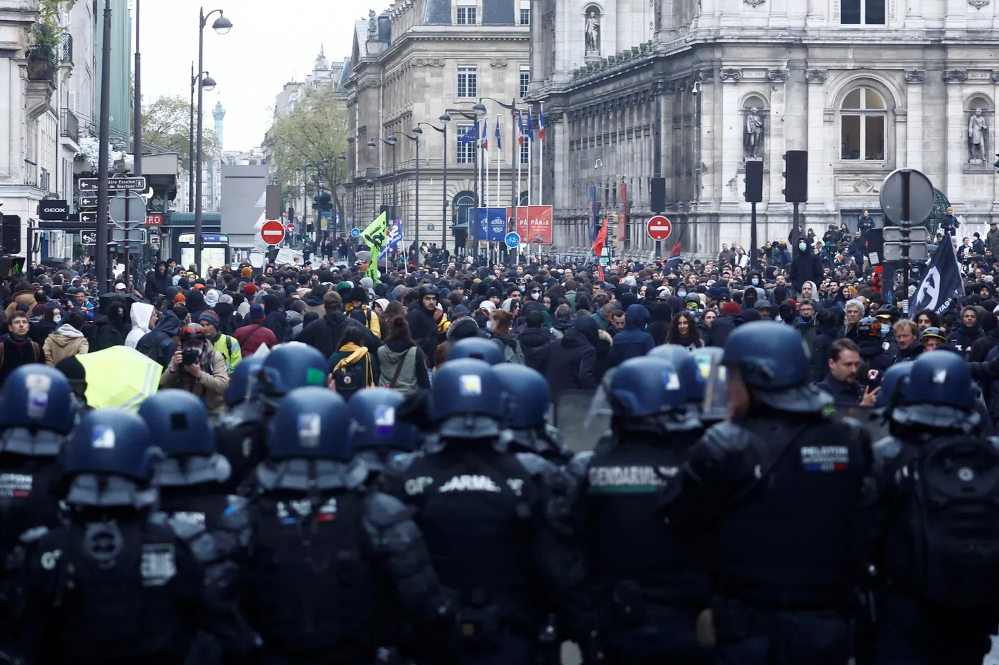 Акции протеста в Париже.