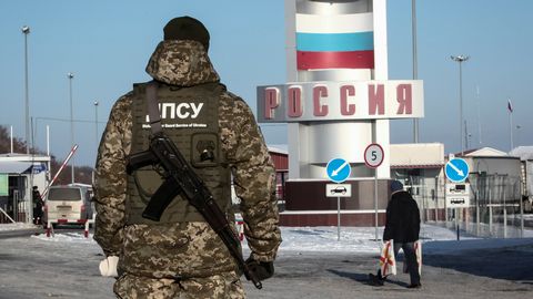 Kiiev: sõjaseisukorra lõpu järel pole Ukrainasse lubatud 800 venelast