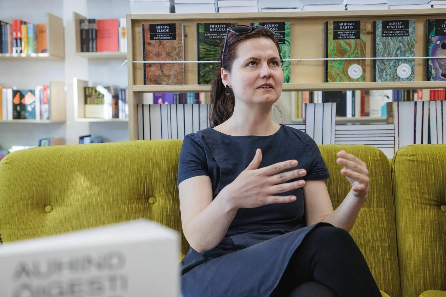 Triin Talk pälvis teosega «Auhind õigesti elatud elu eest» eripreemia 2021. aasta Eesti Kirjanike Liidu romaanivõistlusel.