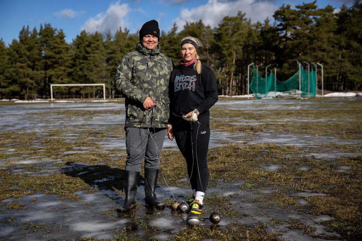 Vasaraheitja Anna Maria Orel koos treener Genro Paasiga.
