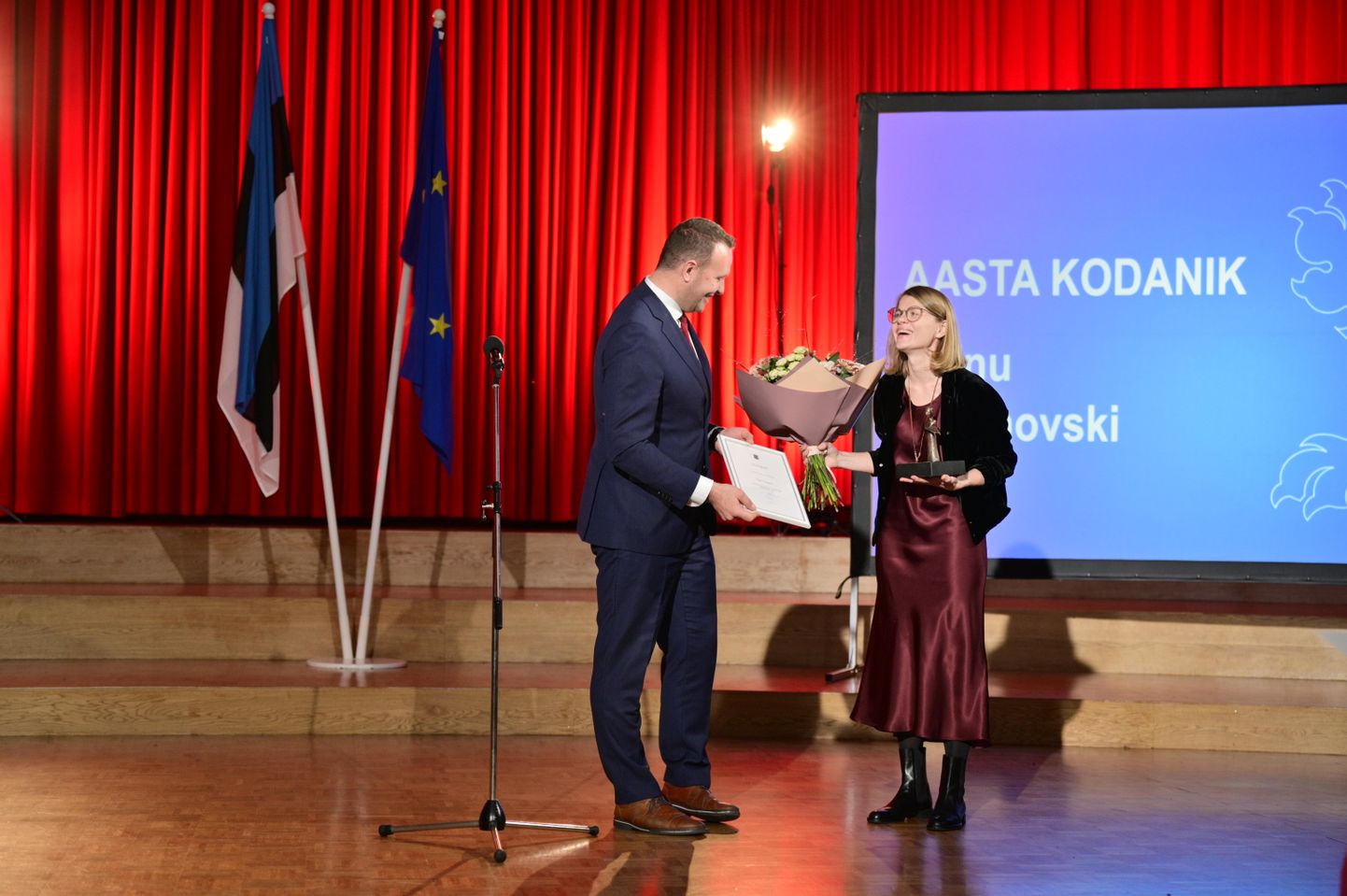 Министр внутренних дел Лаури Ляэнеметс в пятницу присвоил титул «Гражданин года» Трийну Осиновски.