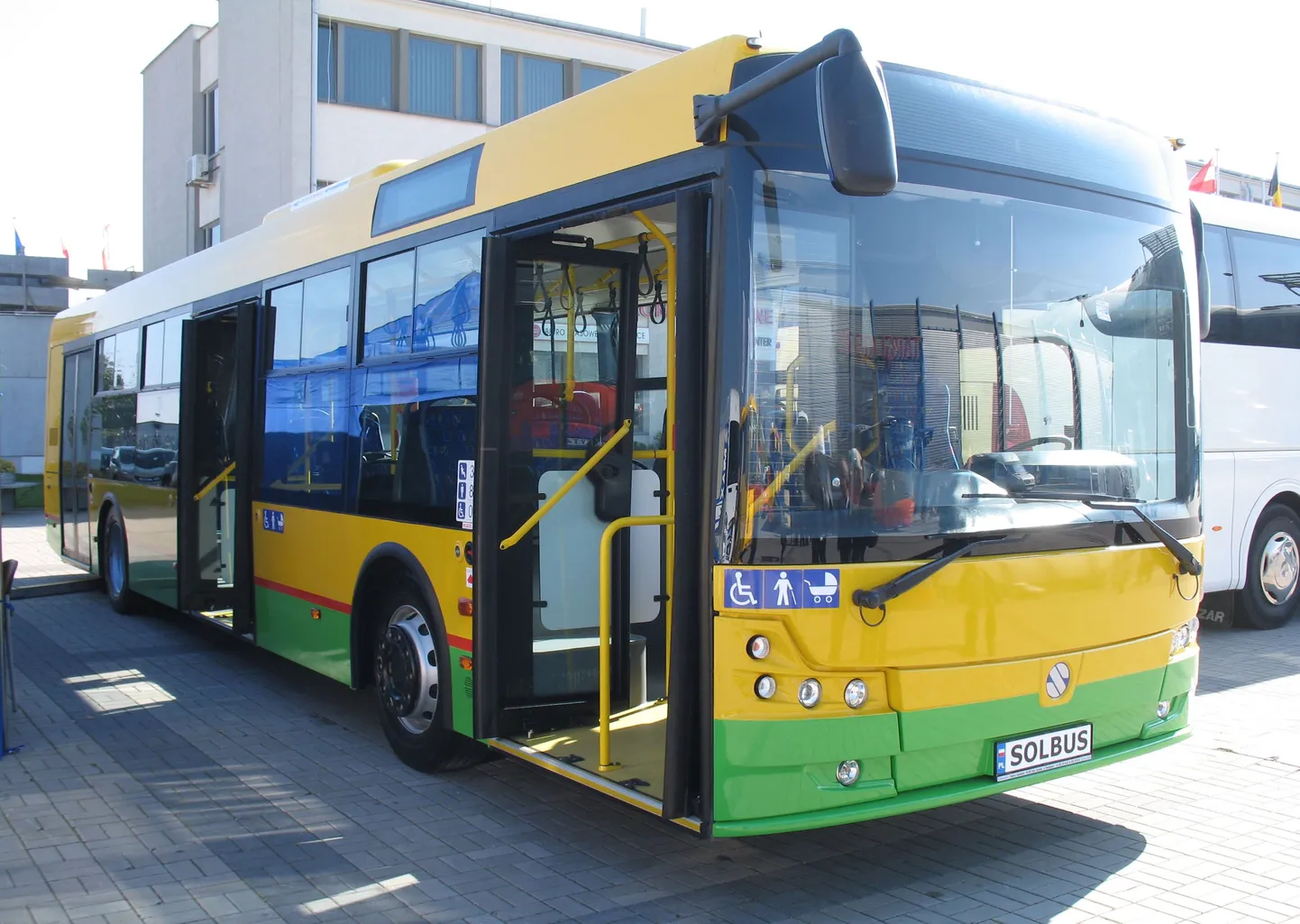 Solbus Solcity 12