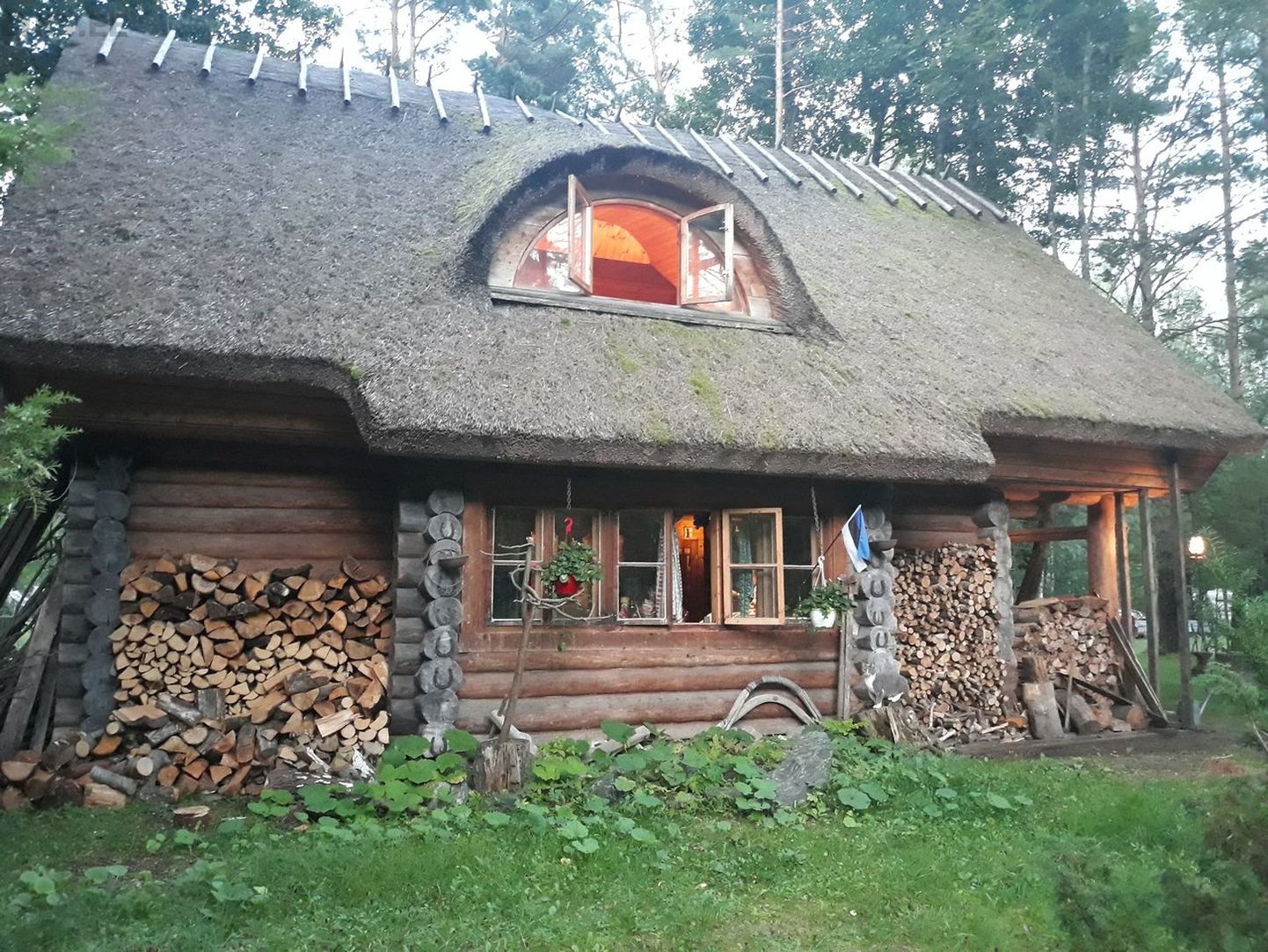 Maja Elbiku külas.