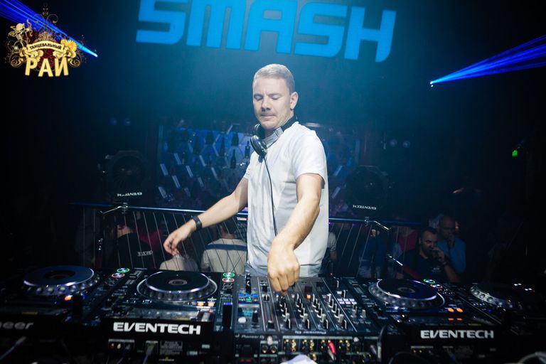 Tantsuparadiis - White Party, kus esines kõige tuntum vene DJ maailmas - DJ Smash