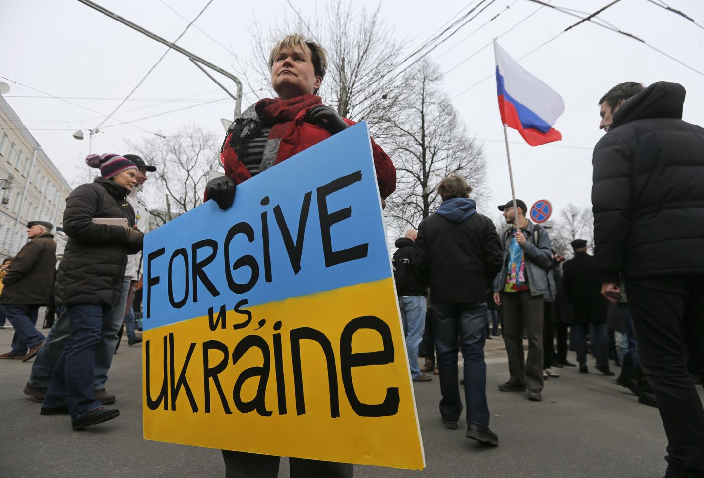 Марш против вторжения России в Крым в Москве 15 марта 2014 года.