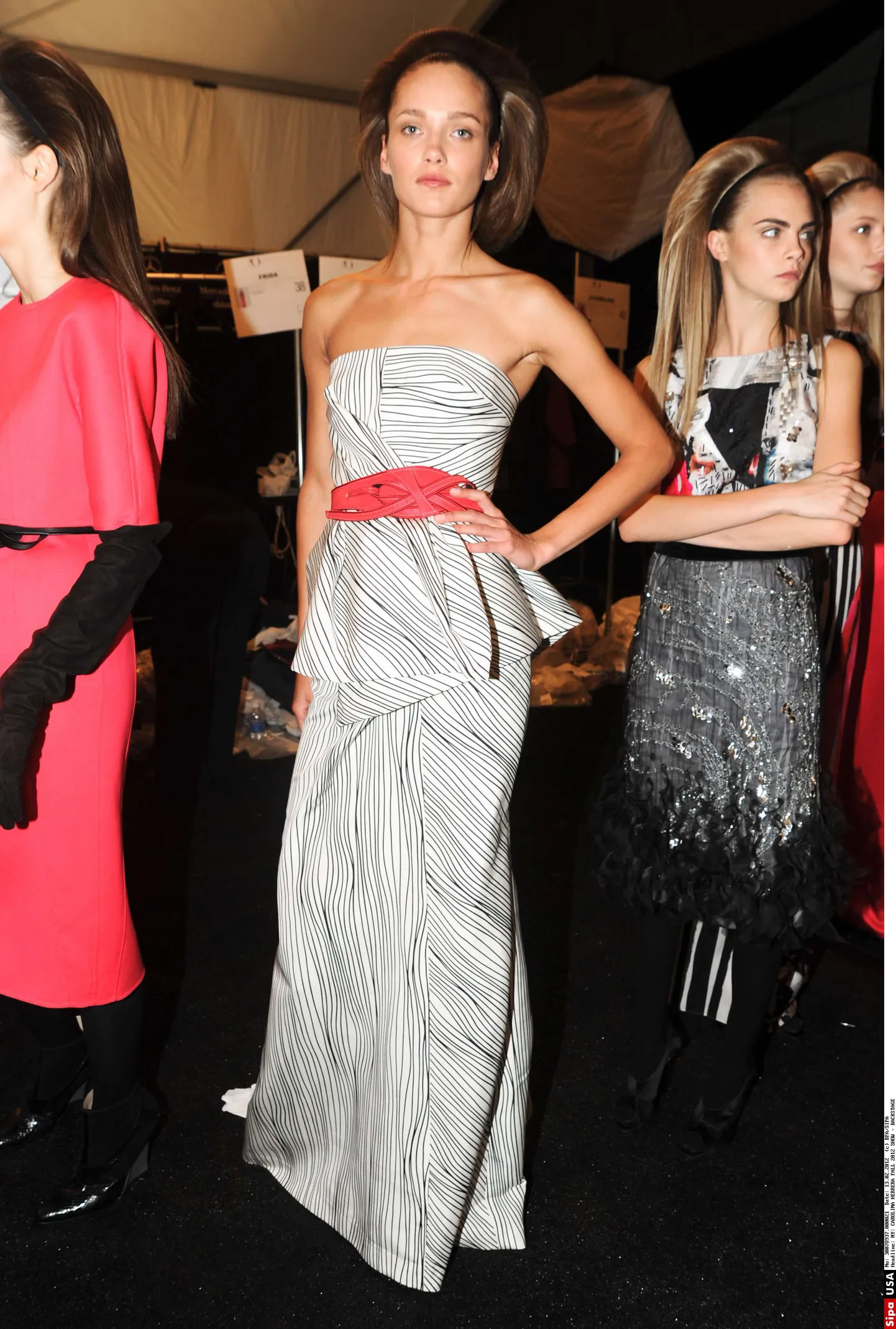 Carolina Herrera sügis/talv 2012 (modell Karmen Pedaru)