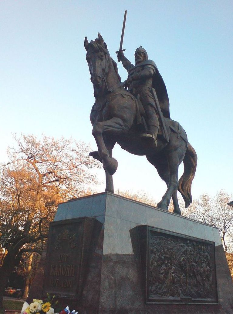 Bulgaaria valitseja Kalojani (valitses 1196 - 1207) kuju Varnas / wikipedia.org