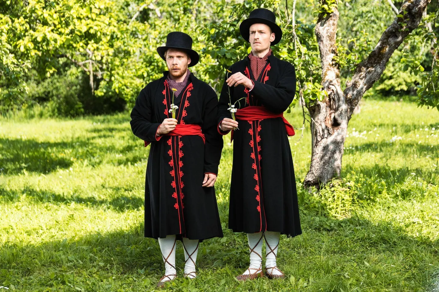 Tõelised vigased pruudid.