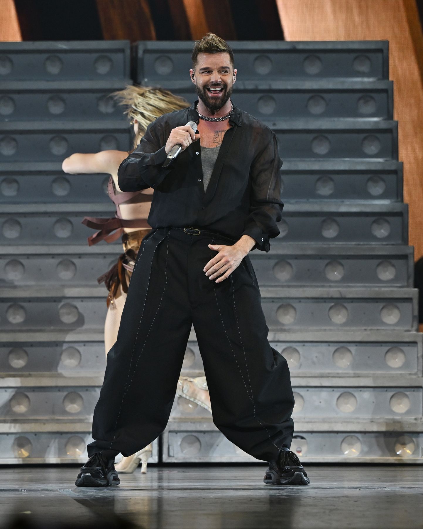 Ricky Martin esines 8. märtsil 2024 Floridas Sunrise’is Amerant Bank Arenal lauljanna  Melanie Martinezi «The Trilogy Touril»