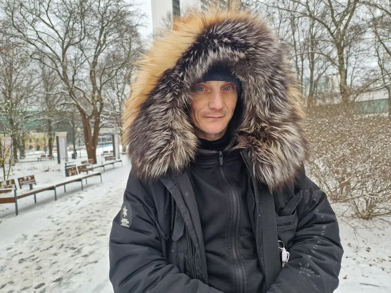 Роман Литт.