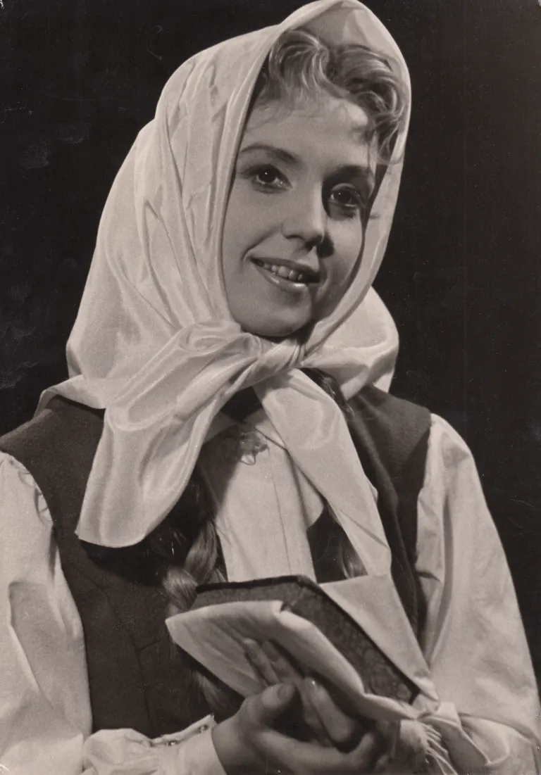 Solveiga. Henriks Ibsens, "Pērs Gints". Režisors Eduards Smiļģis. 1964. gads.