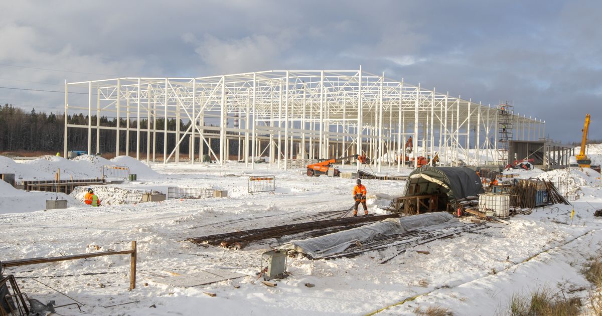 ИДА-ВИРУМАА ЗАВТРА Завод магнитов вовсю строится, так как его продукция ...