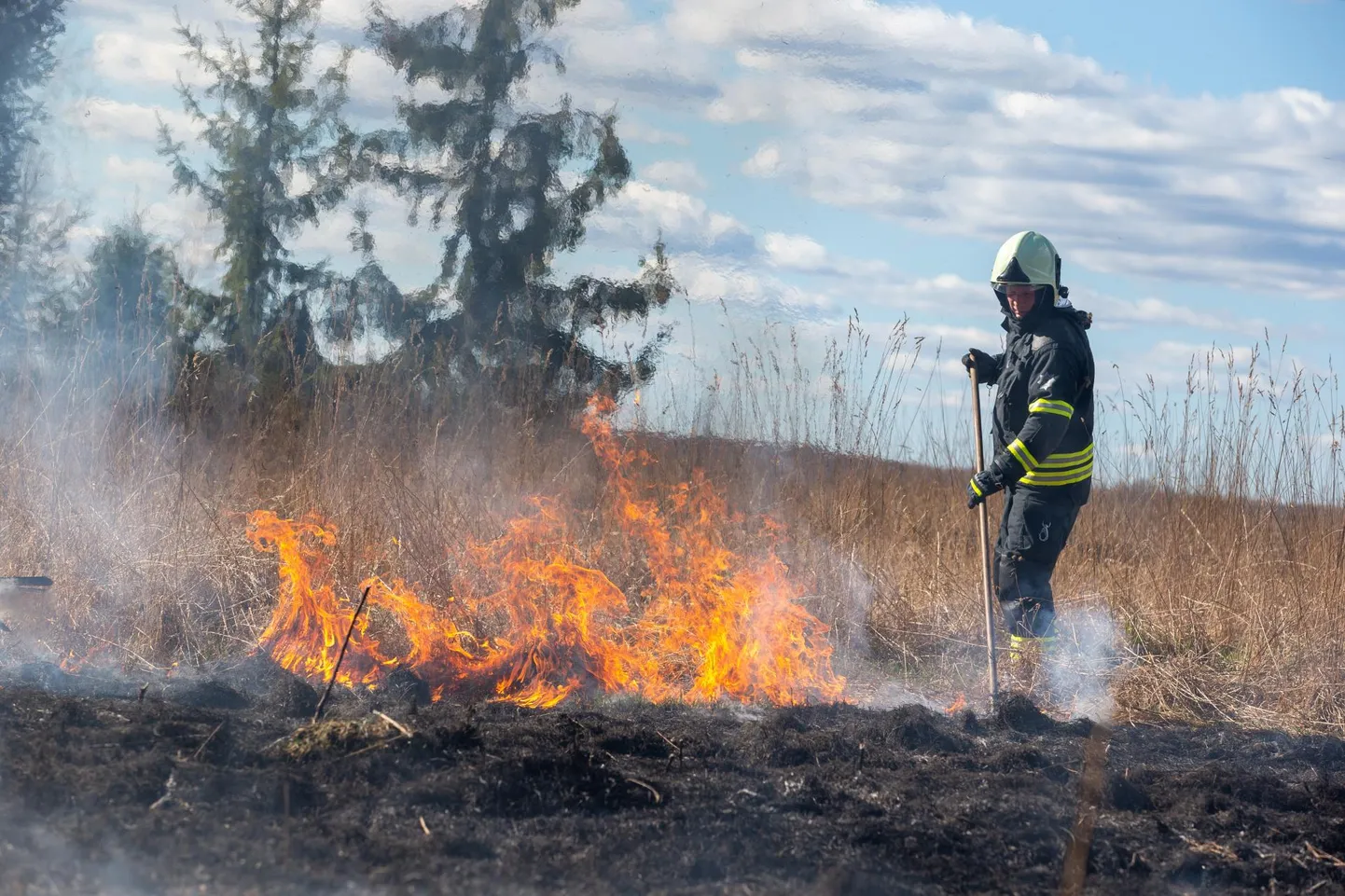 Kulupõlengud on kevadest kevadesse korduv mure.