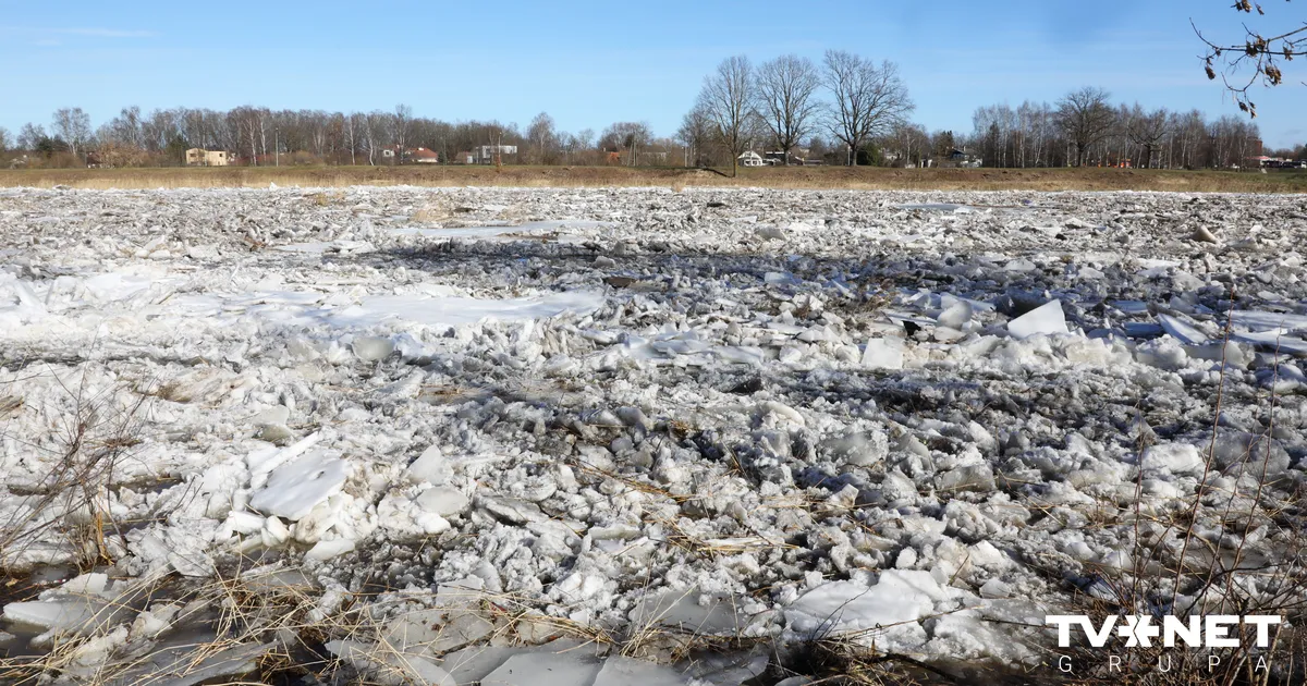 Jelgava Flood Alert: River Levels Rising, Roads Affected