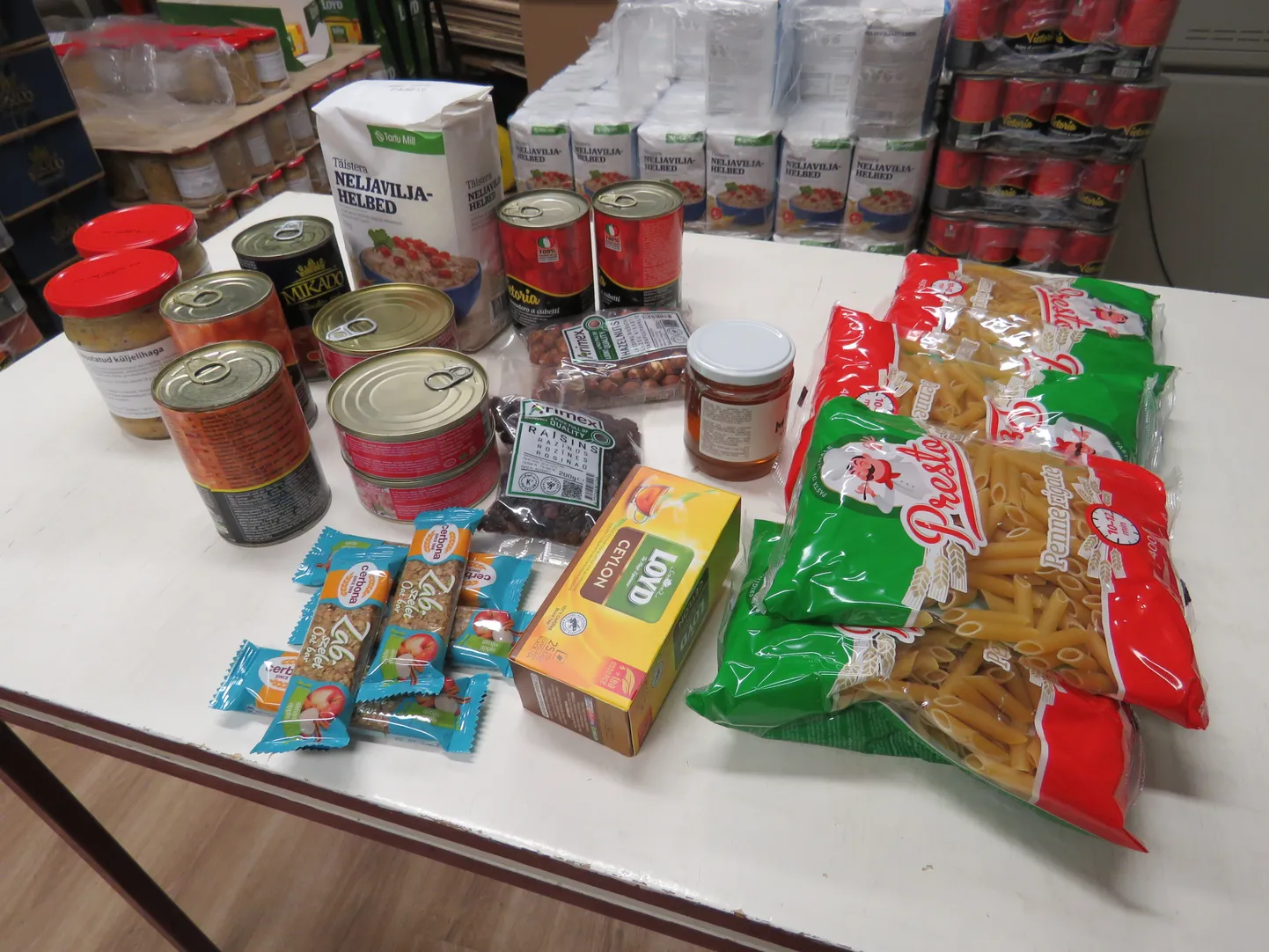 Need toiduained olid Euroopa Liidu 9,1-kiloses toiduabipakis, mida jagati eelmise aasta suve lõpus ja sügise alguses.