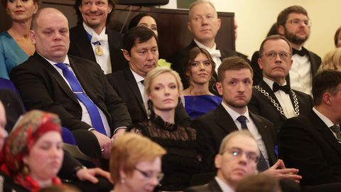 Посмотрите, как гости ждали президента в театре «Эстония»